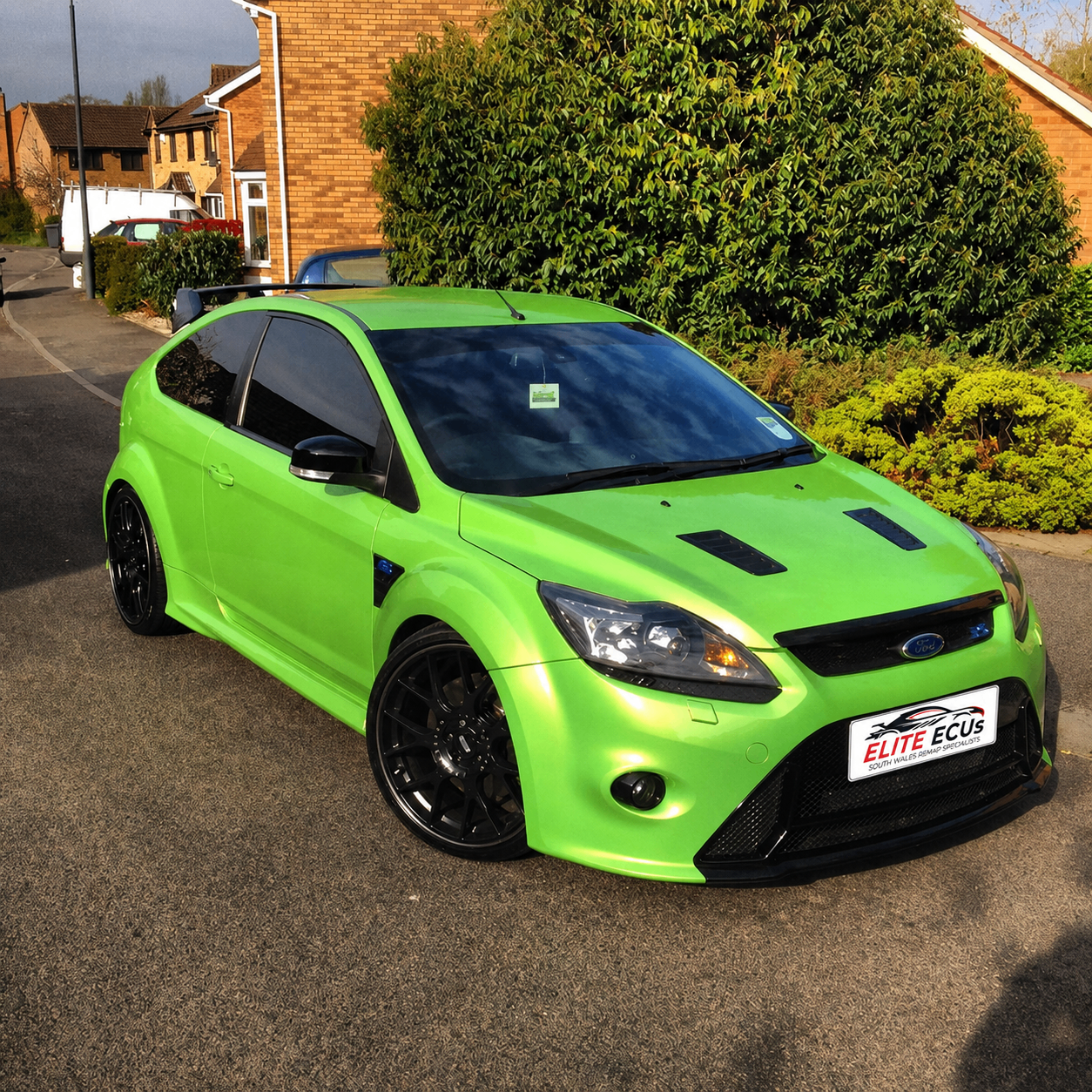 Green Ford Focus RS after a custom ECU remap by Elite ECUs in South Wales